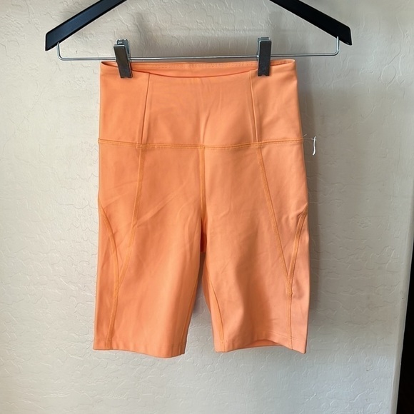 NWT GIRLFRIEND COLLECTIVE High Rise Horizon Biker Shorts! - Picture 6 of 9